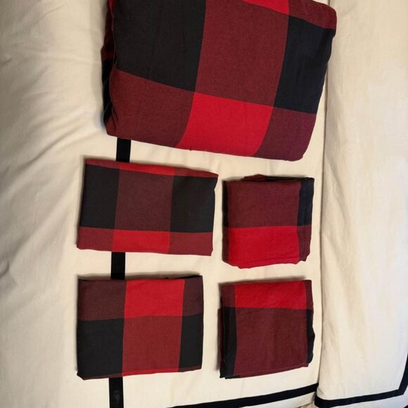 Pottery Barn Buffalo Plaid Duvet F/Q plus 2 shams & 2 pillow covers - Picture 1 of 4